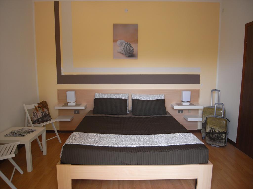 Hotel Moreri غرادو الغرفة الصورة