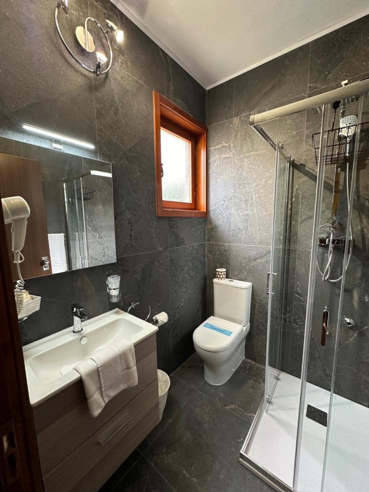 Hotel Moreri غرادو المظهر الخارجي الصورة