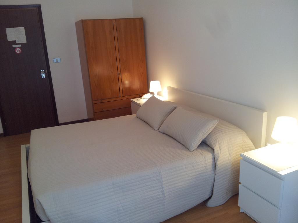 Hotel Moreri غرادو المظهر الخارجي الصورة