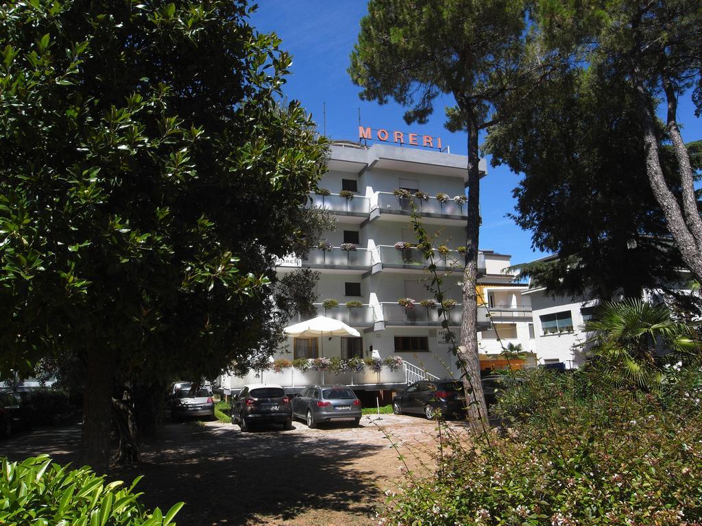 Hotel Moreri غرادو المظهر الخارجي الصورة