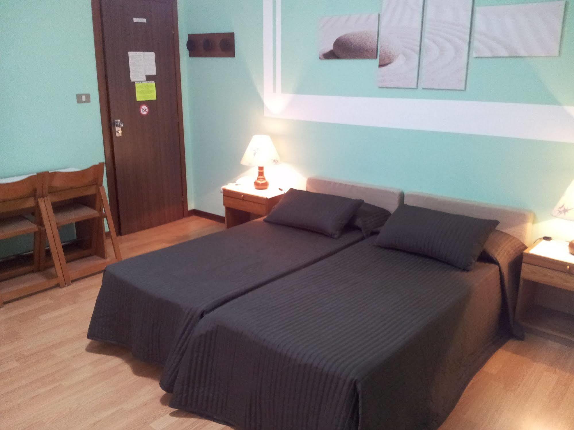 Hotel Moreri غرادو المظهر الخارجي الصورة